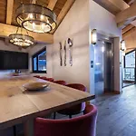 Orlov By Les Etincelles * Val Thorens